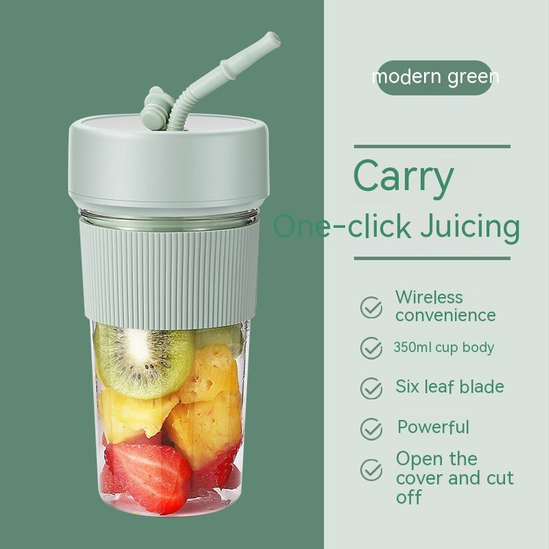 Simplistic Juicer Cup With Straw