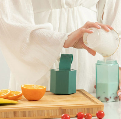 NEW! Mini Electric Juicer – Portable Hexagon Design