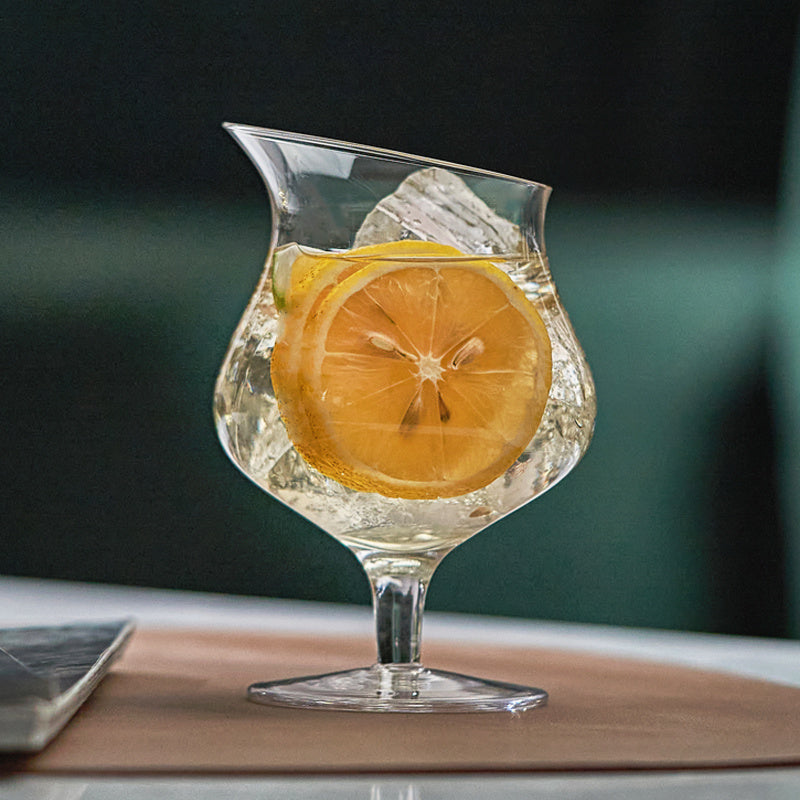 Diagonal Hurricane Glass – Classic Creative Juice Cup